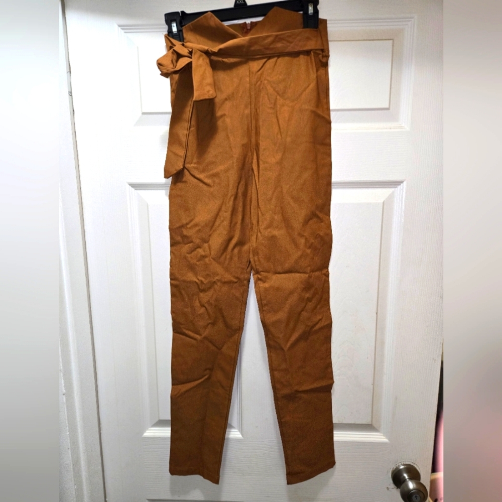 Fashion Nova Tan Dressy Pants Sz Medium
